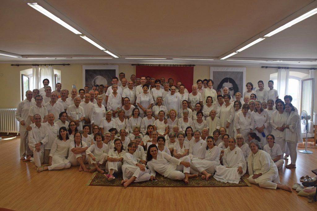 Sister Jayanti Addresses Spanish National Retreat on “The Expression of True Love”