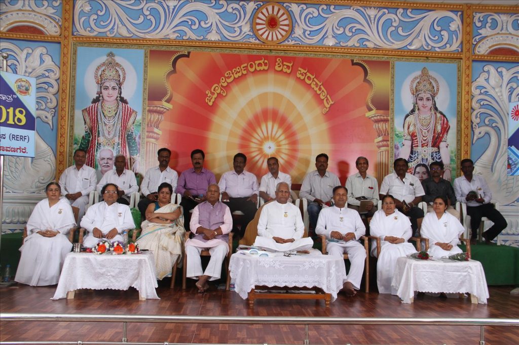 Vice Chancellor of Davangere University Inaugurates Media Seminar on Value-Based Society in Davangere (Kar)