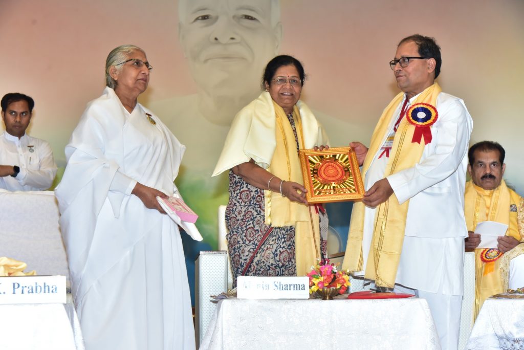 ज्ञान सरोवर में अखिल भारतीय मीडिया महासम्मेलन